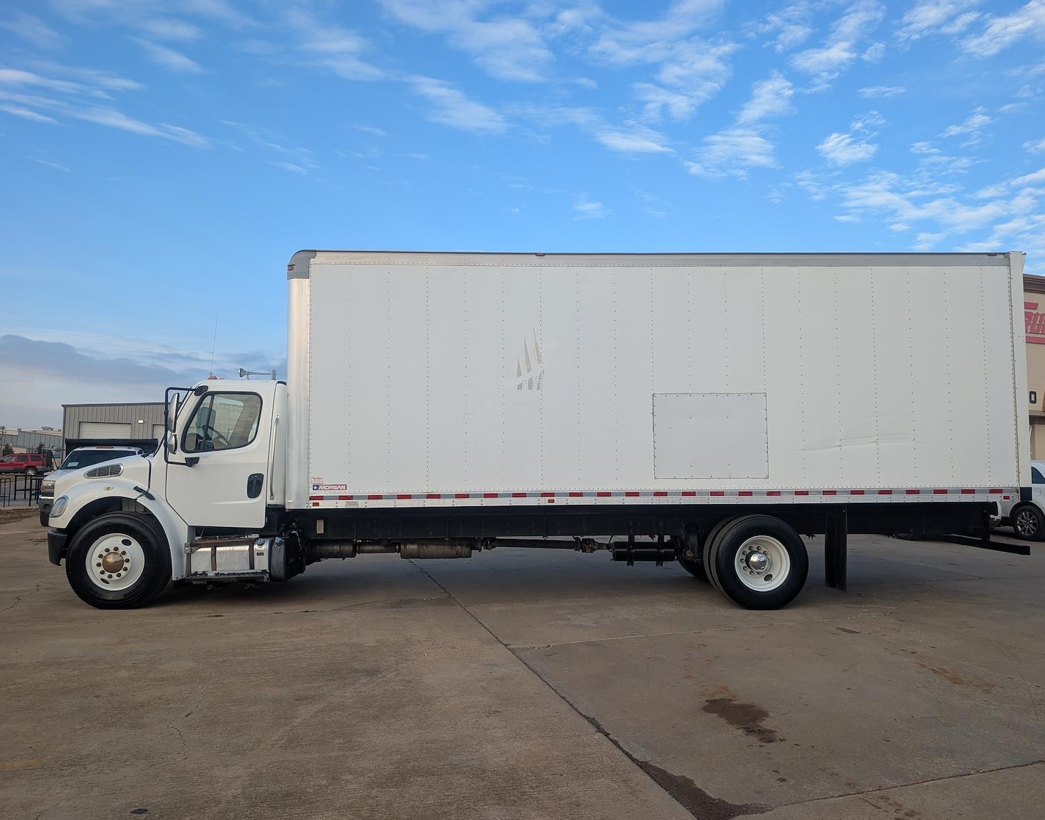 50STATEMOVERS moving truck